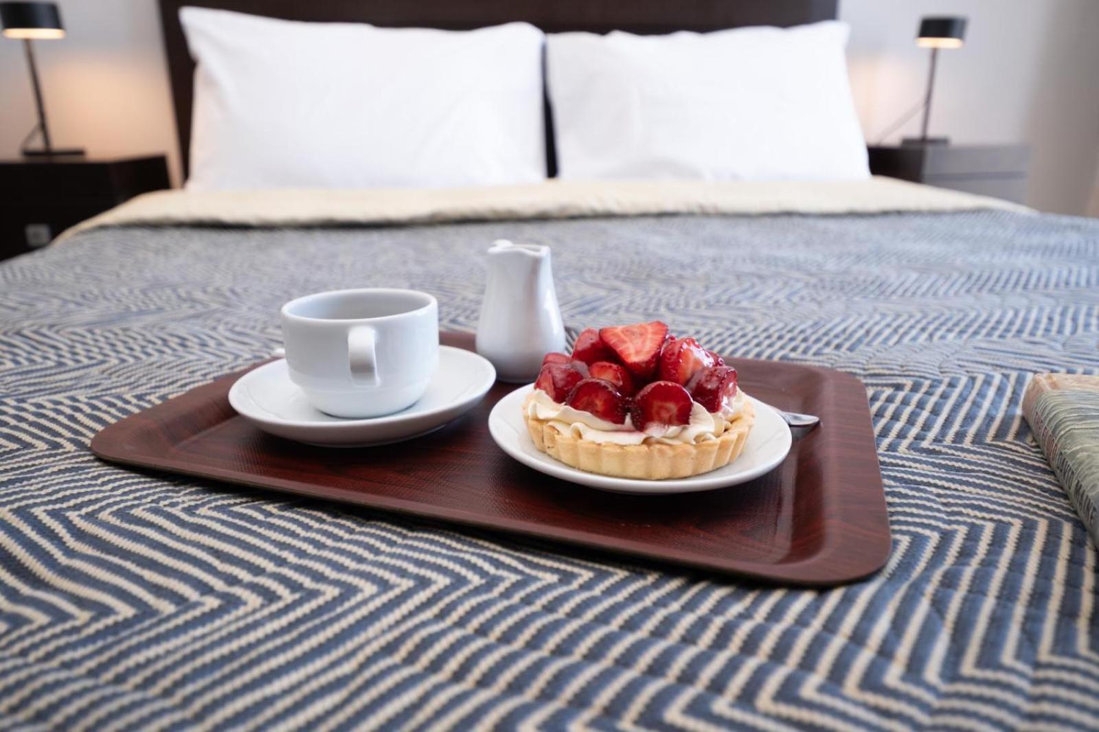 Kyrenia British Harbour Hotel Экстерьер фото
