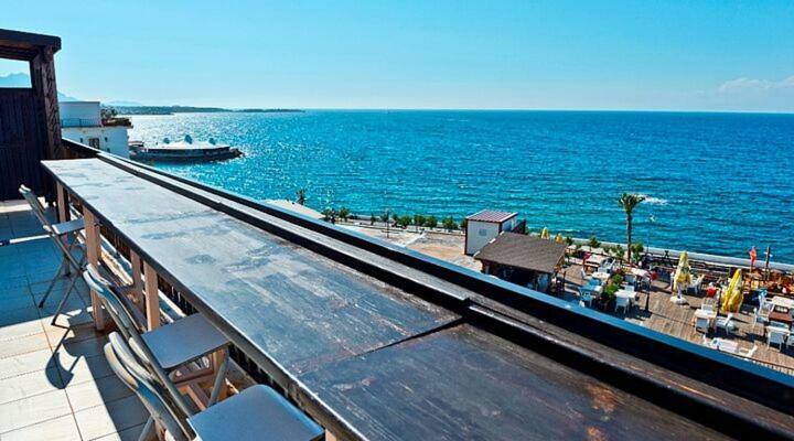 Kyrenia British Harbour Hotel Экстерьер фото