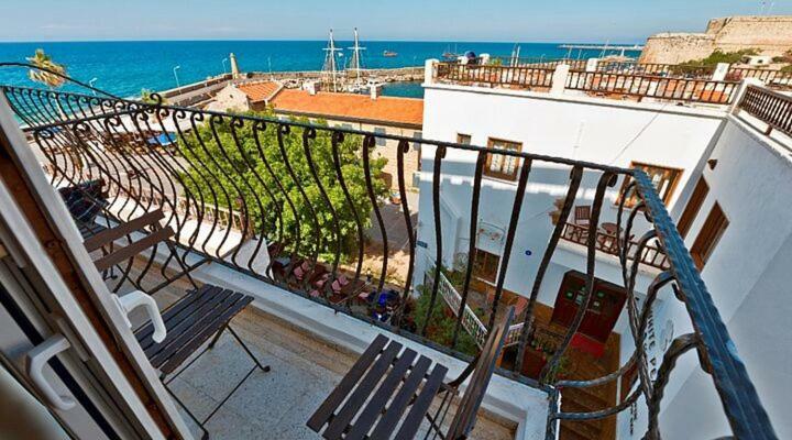 Kyrenia British Harbour Hotel Экстерьер фото